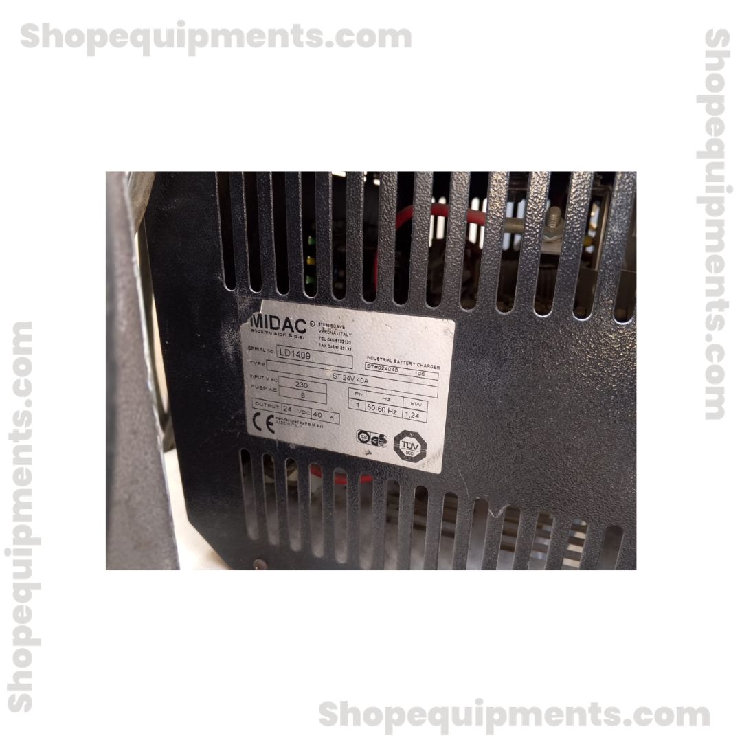 MIDAC LD1409 Industrial Battery Charger 24V 40A – Rema 160A/150V Plug Type